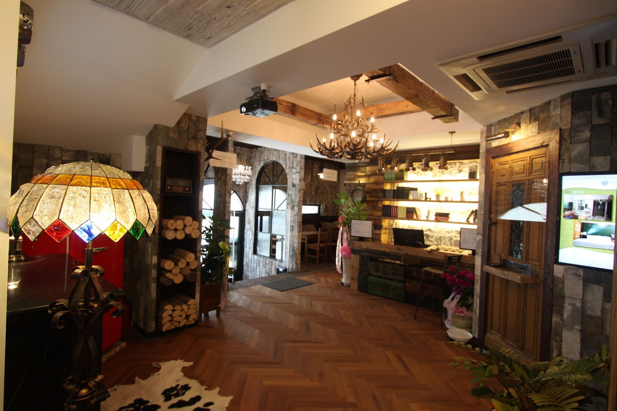 February Hotel Hwanggeum Daegu Ngoại thất bức ảnh
