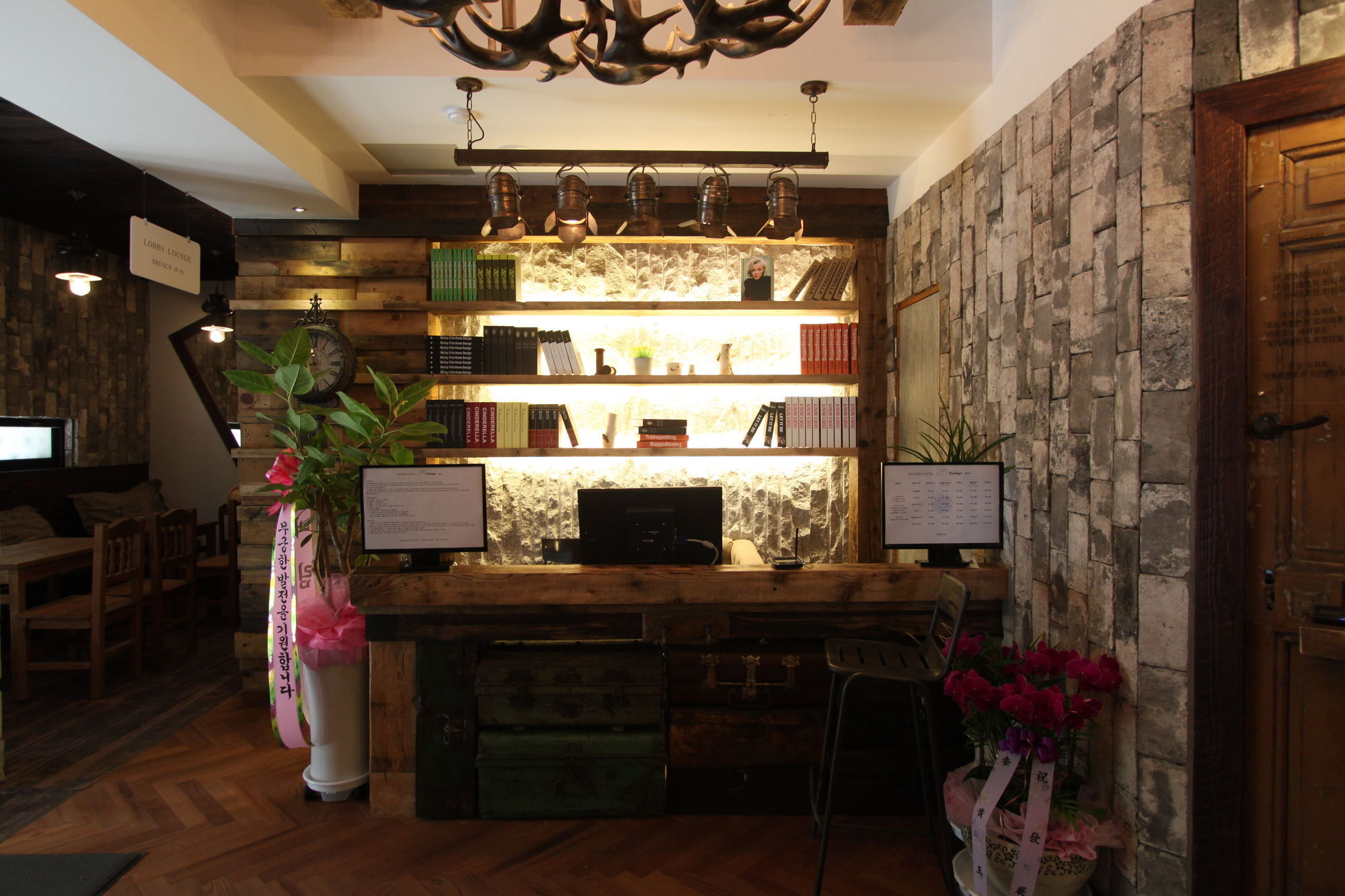February Hotel Hwanggeum Daegu Ngoại thất bức ảnh